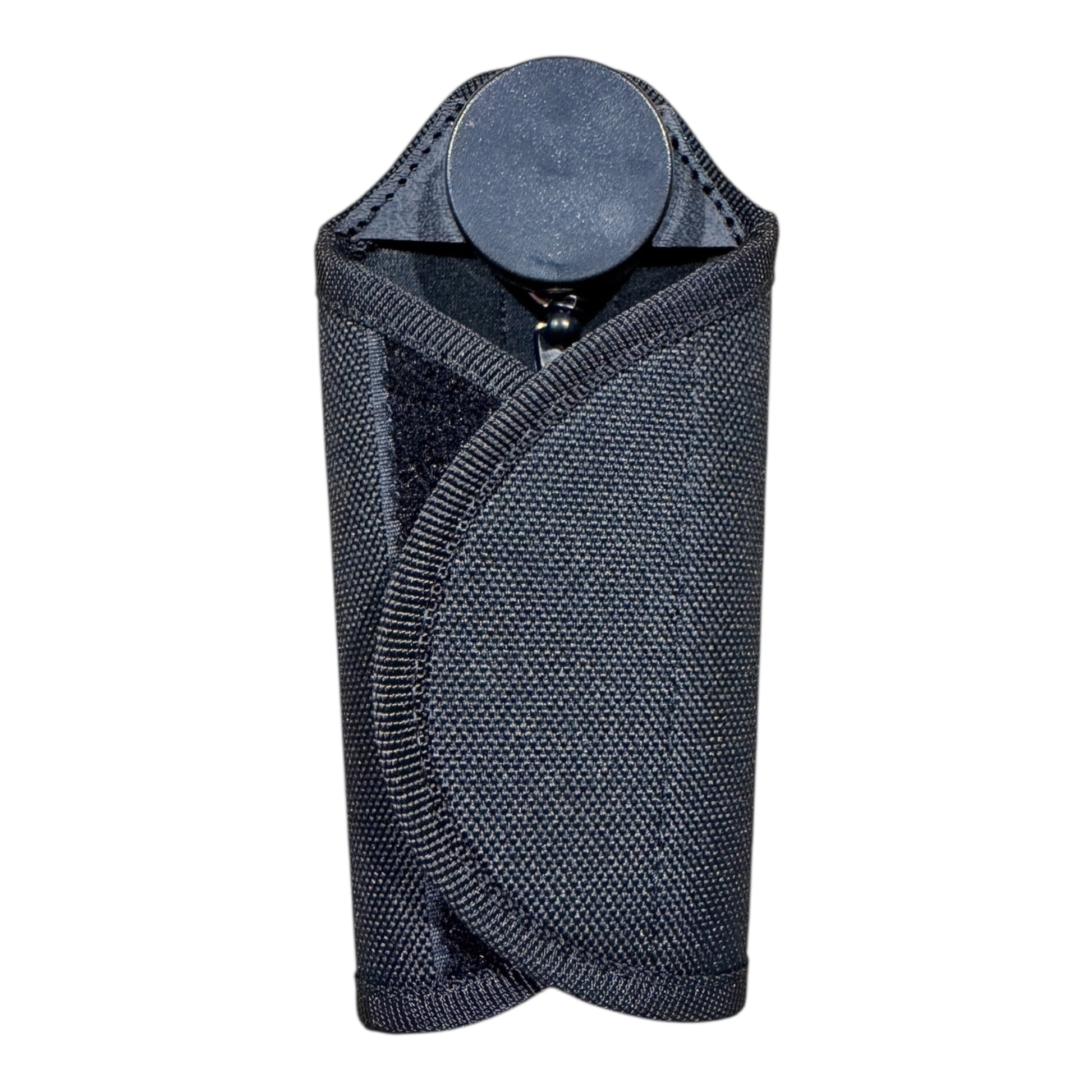 SILENT KEY HOLDER FOR RETRACTABLE KEY CHAIN KEY HOLDER Hi-Tec Intervention